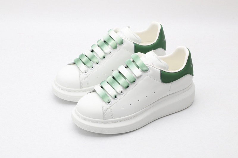 ALEXANDER MCQUEEN SNEAKER