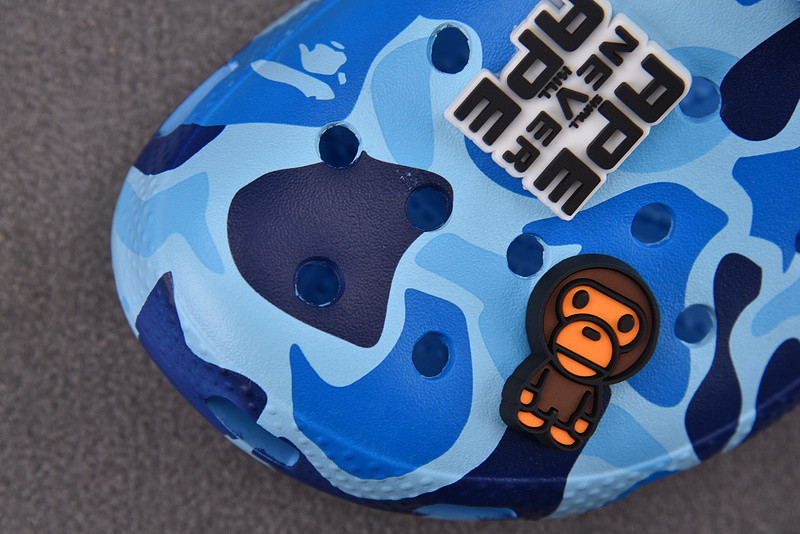 Cr*0*s classic clog a bathing ape abc camo blue