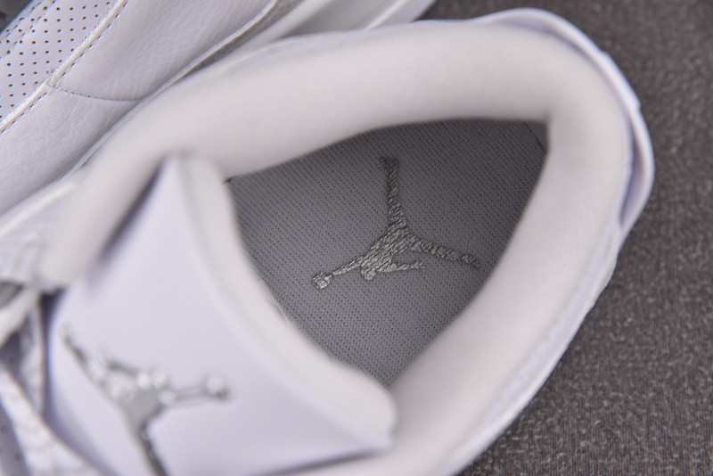 Air Jordan 3 "Pure Money" 2025 CT8532-111