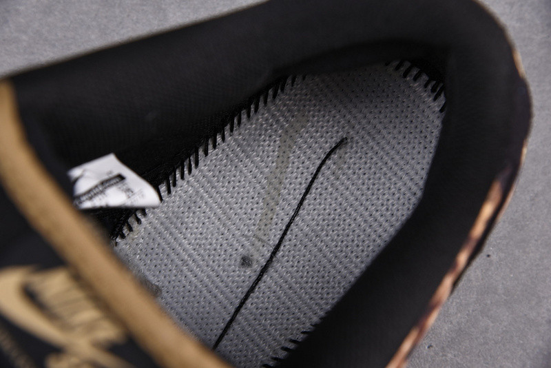 Nike Dunk SB Low Pushead 2 536356-002