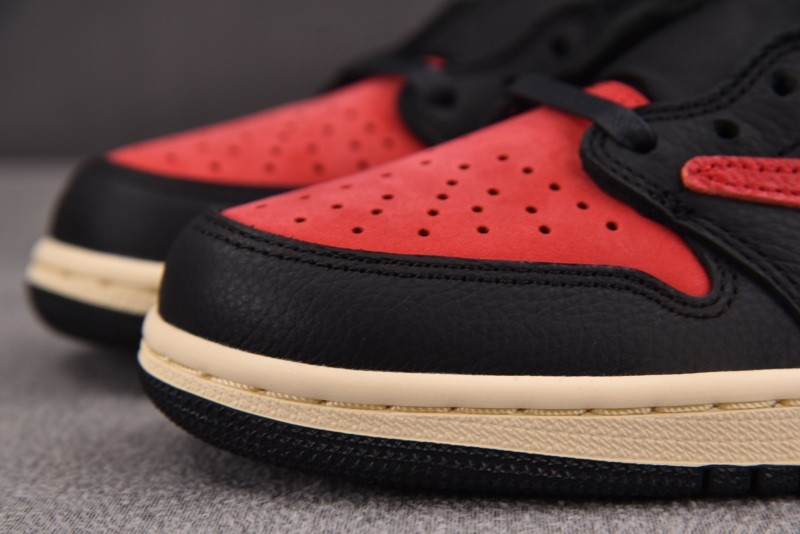 Jordan 1 Low x Travis Scott 