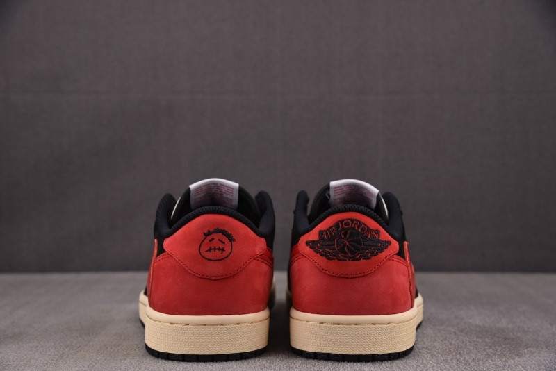 Jordan 1 Low x Travis Scott 