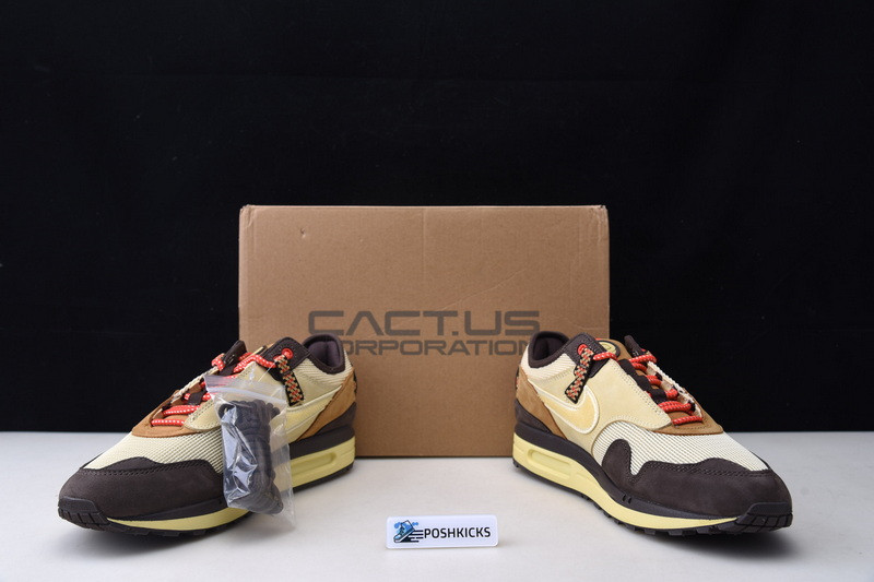 Travis Scott x MAX 1 DO9392-200