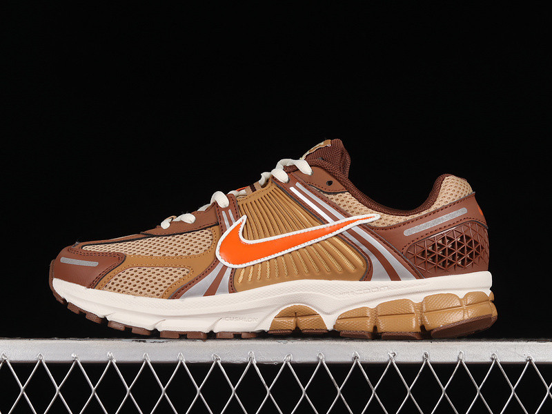 Nike Air Zoom Vomero 5