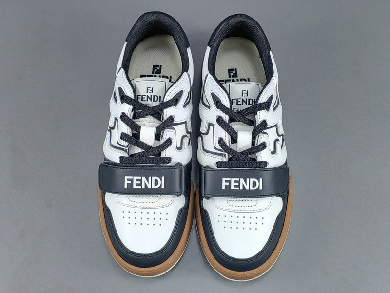 FENDI SNEAKERS
