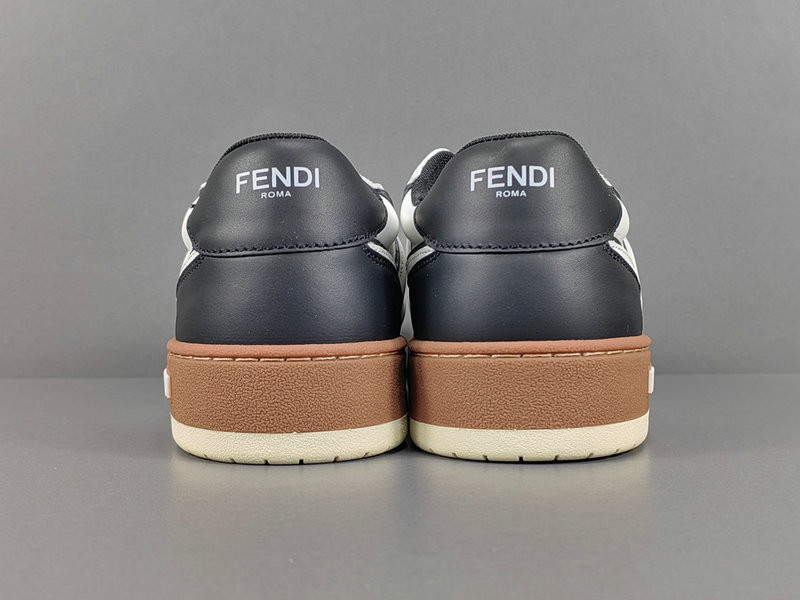 FENDI SNEAKERS