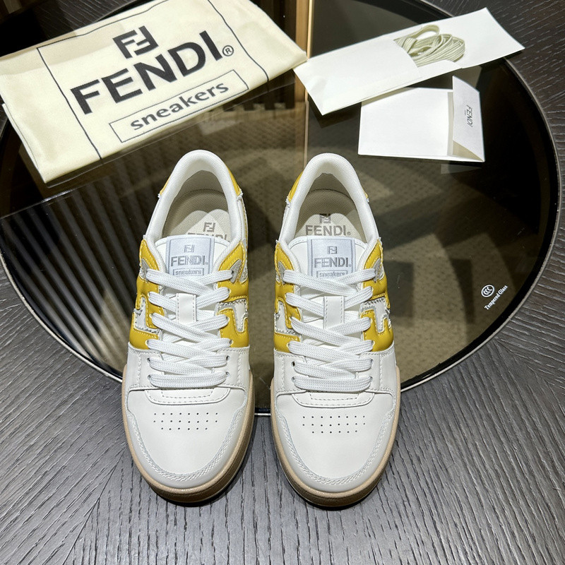 FENDI SNEAKERS