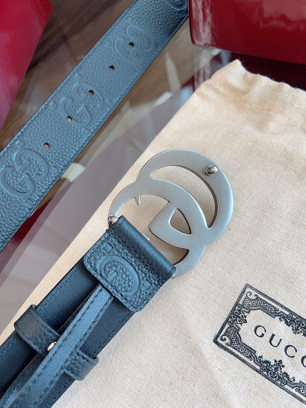 G*u*i1 belt-4cm