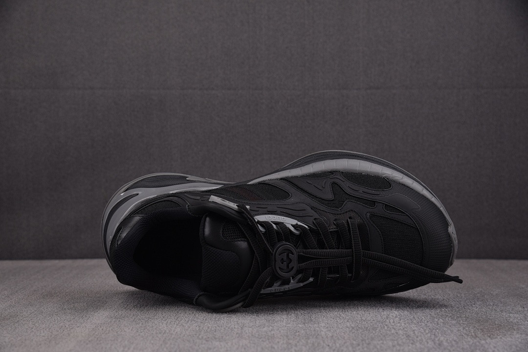 Gvc*1 2.0 Low Top Sneaker