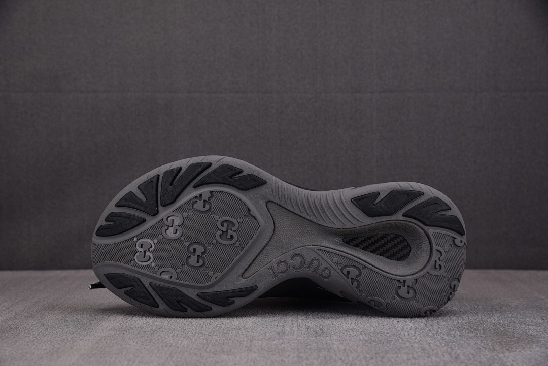 Gvc*1 2.0 Low Top Sneaker