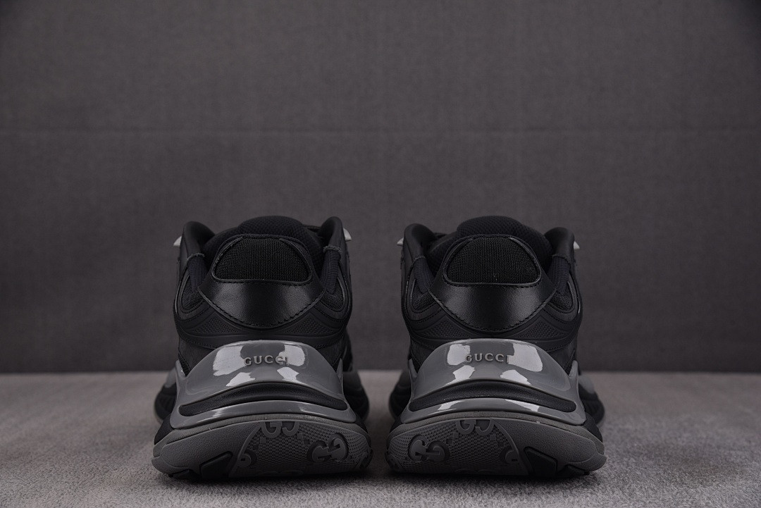 Gvc*1 2.0 Low Top Sneaker