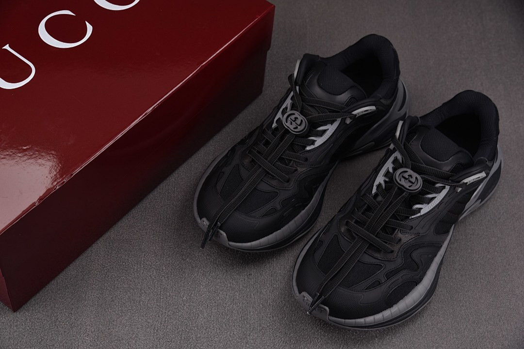 Gvc*1 2.0 Low Top Sneaker
