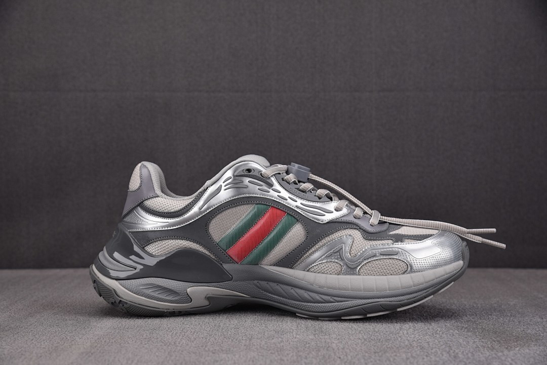 Gvc*1 2.0 Low Top Sneaker
