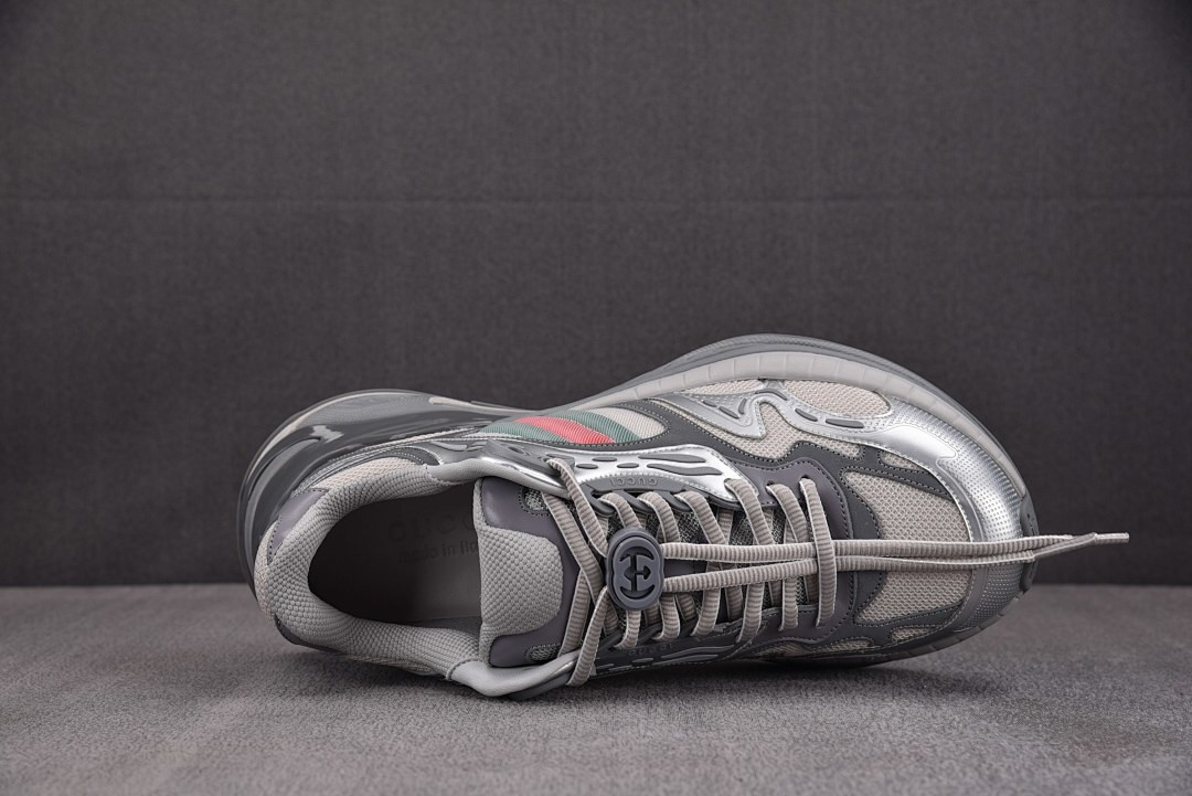 Gvc*1 2.0 Low Top Sneaker