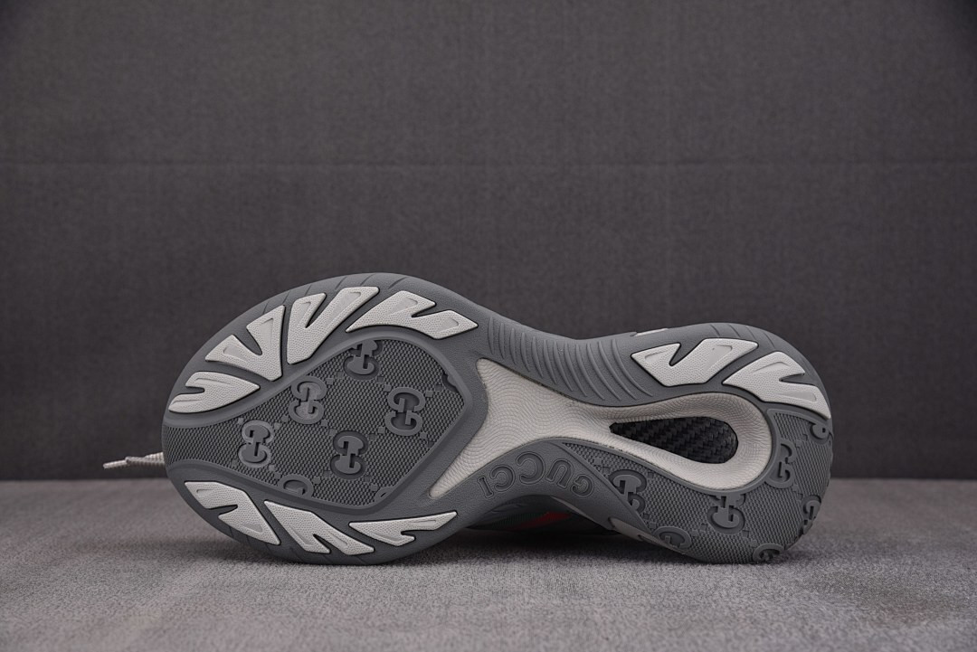 Gvc*1 2.0 Low Top Sneaker