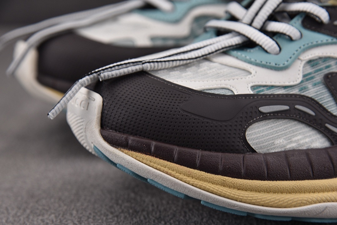 Gvc*1 2.0 Low Top Sneaker
