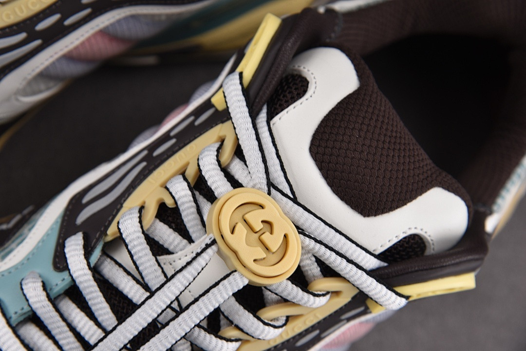 Gvc*1 2.0 Low Top Sneaker