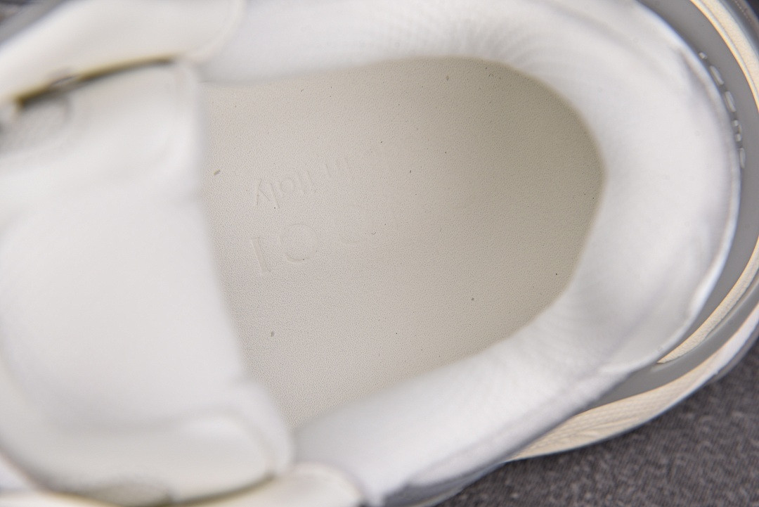 Gvc*1 2.0 Low Top Sneaker