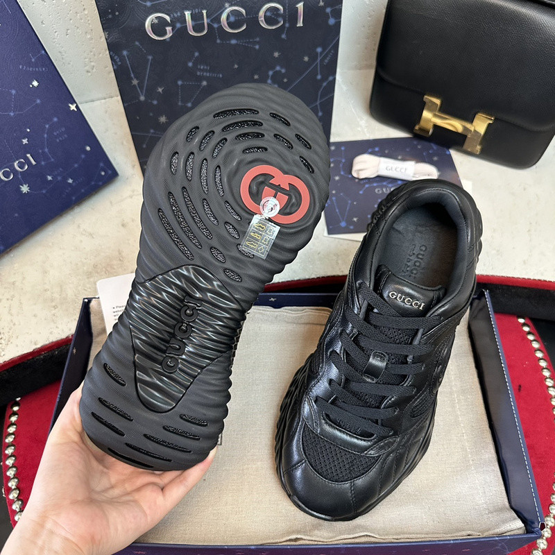 G*u*i ripple sneaker