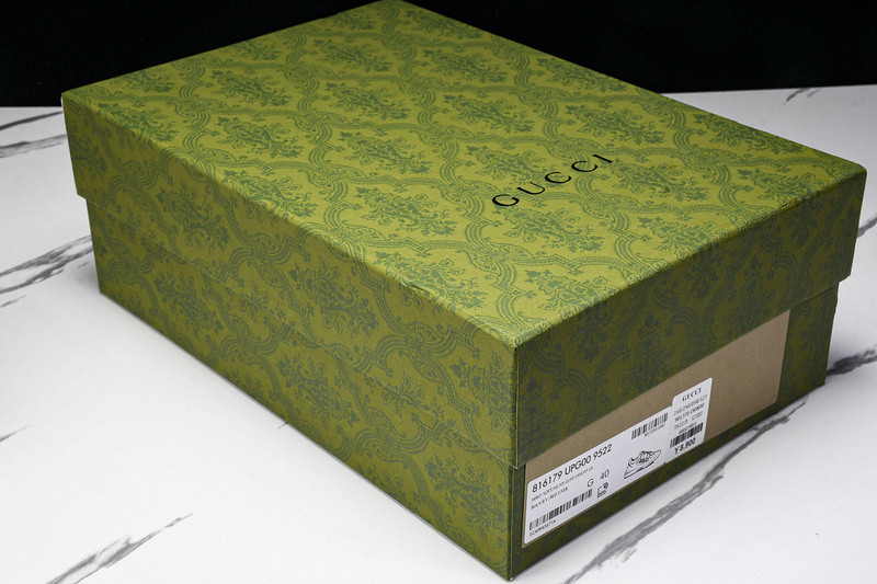 G*u*i sneakers