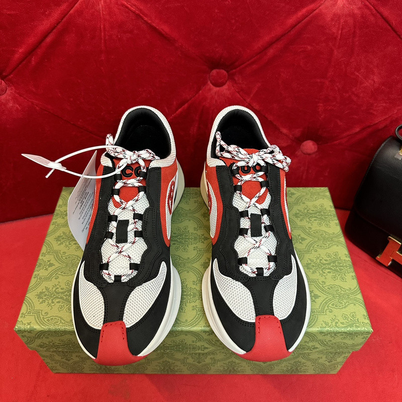 G*u*i run lace-up sneakers