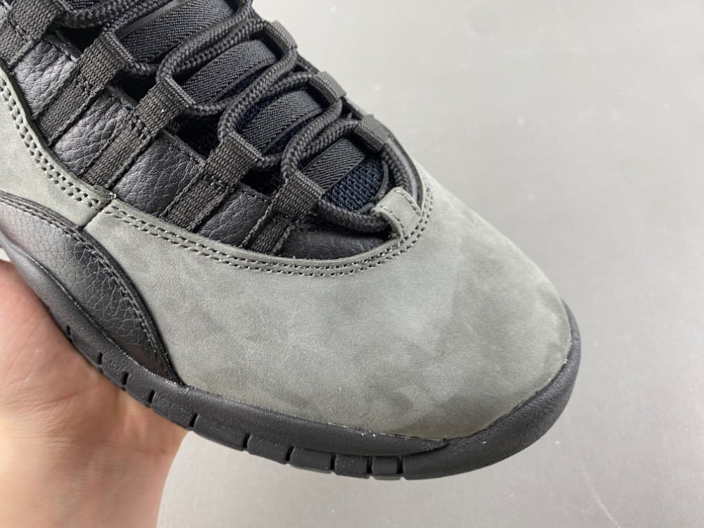 Jordan 10 Retro Shadow (2025) HJ6779-001