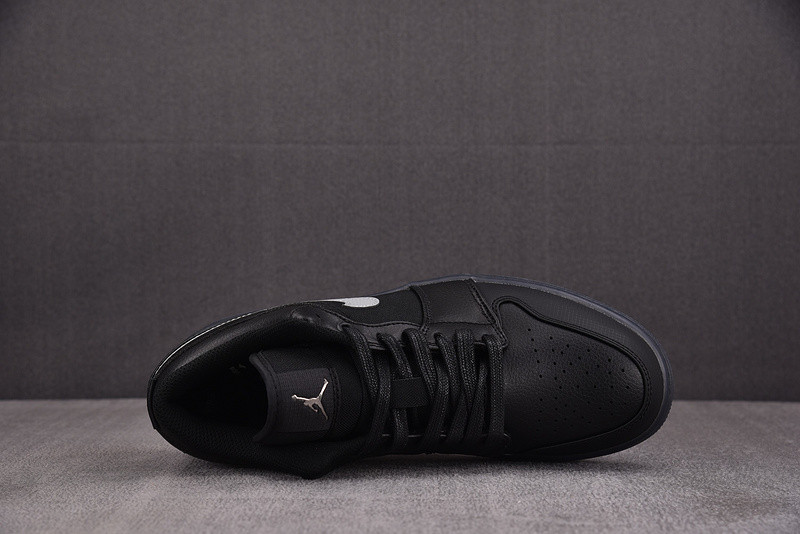 Air Jordan 1 Low "Dark Gum Soles" HV5968-001