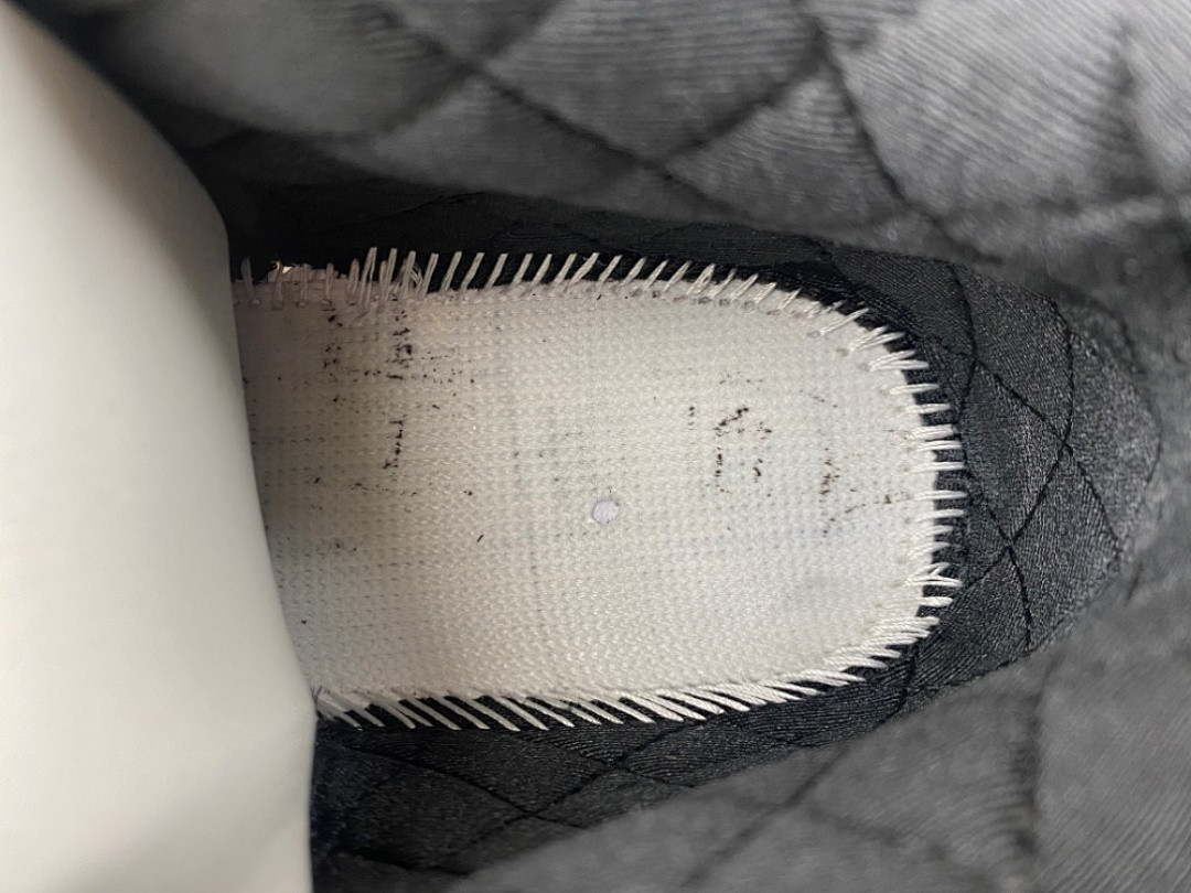 A Ma Maniére Air Jordan 4 Dark Mocha IF3102-200