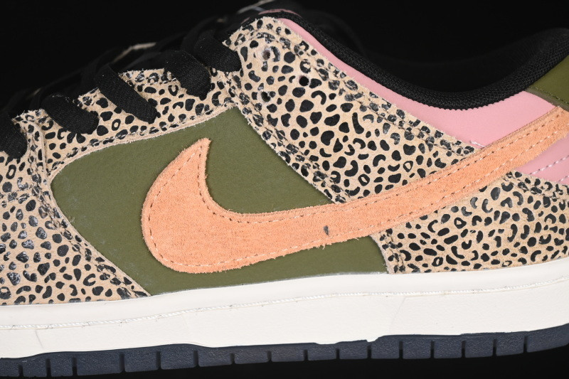 Nike SB Dunk Low Arts-Rec Men
