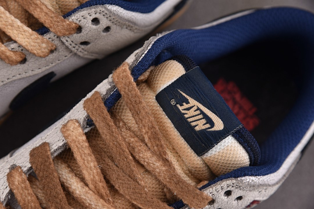 Stranger Things X Nike Dunk Low IH6766-001