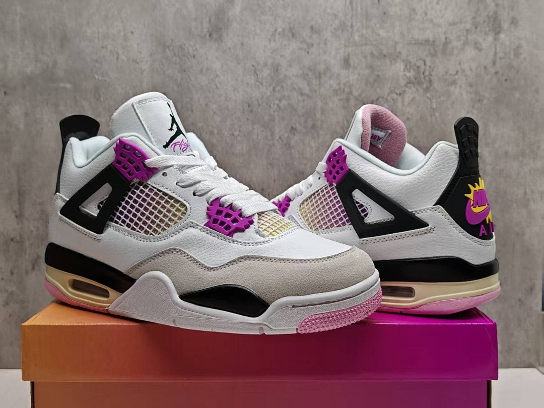 Air Jordan 4 “Comic” IO2362-100