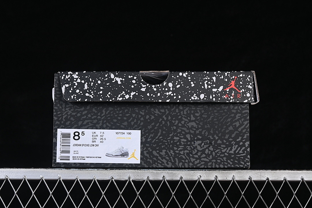 Air Jordan Spizike Low 