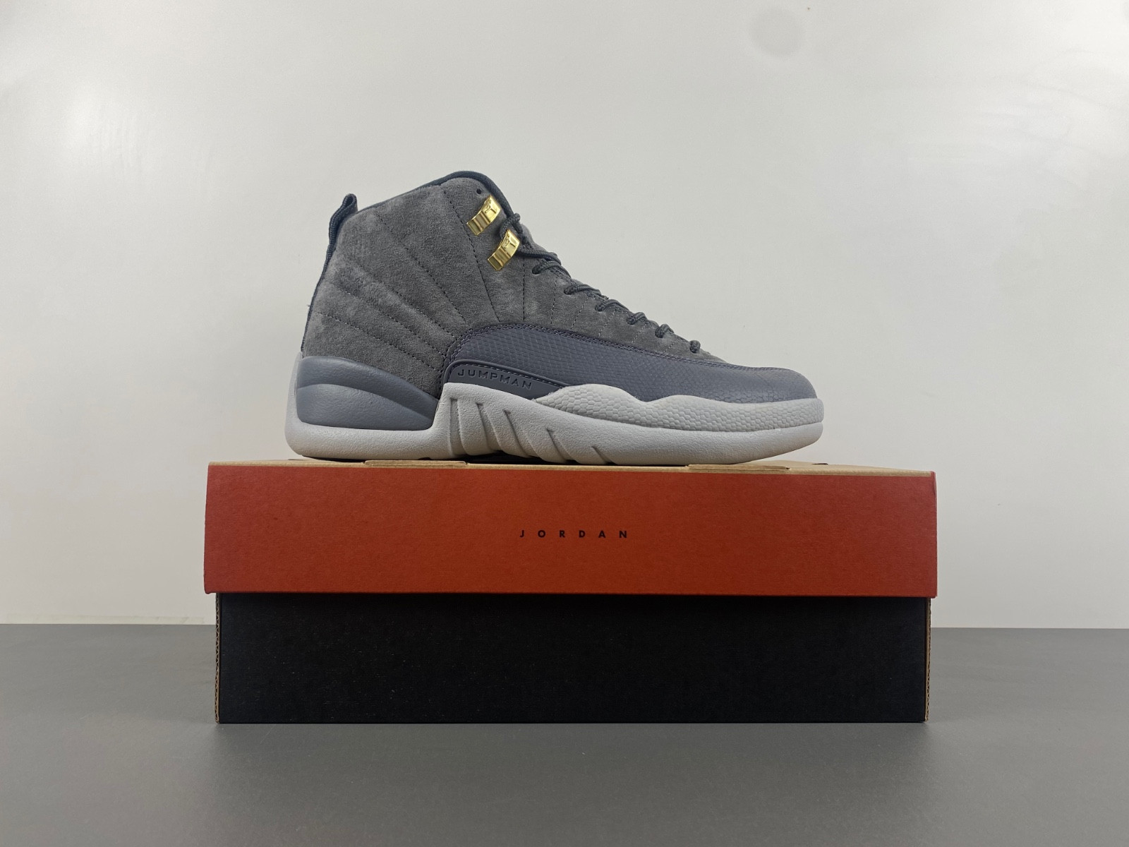 Air Jordan 12 Retro