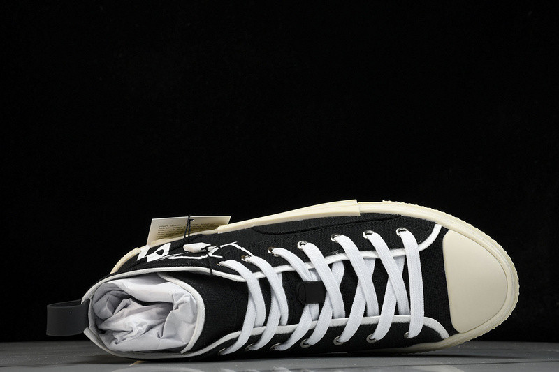 D B23 HIGH-TOP SNEAKERS