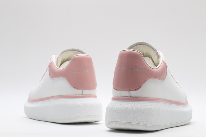 ALEXANDER MCQUEEN SNEAKER