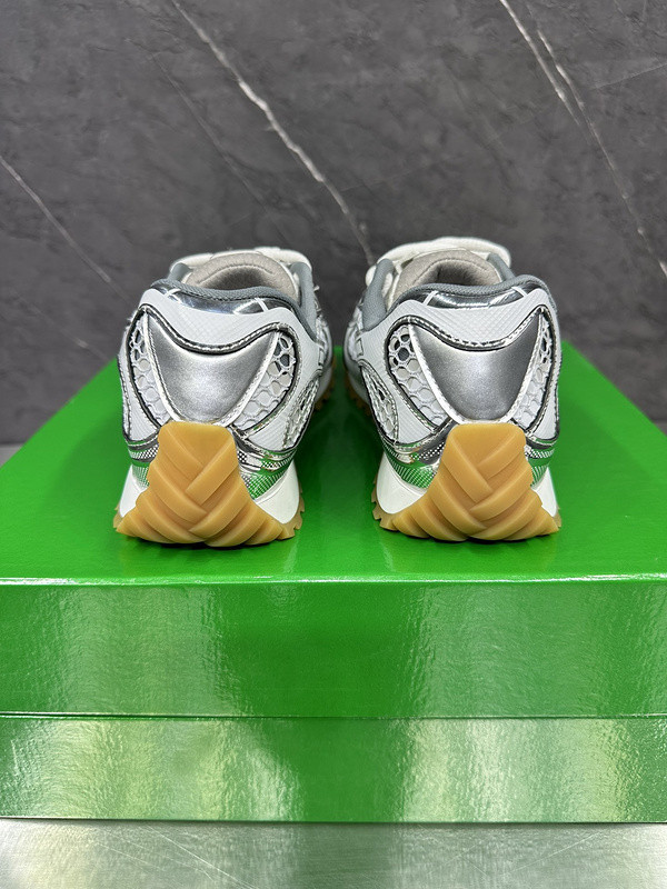 Bo*te*ga ve*ne*ta orbit low top lace up sneaker in silver & white