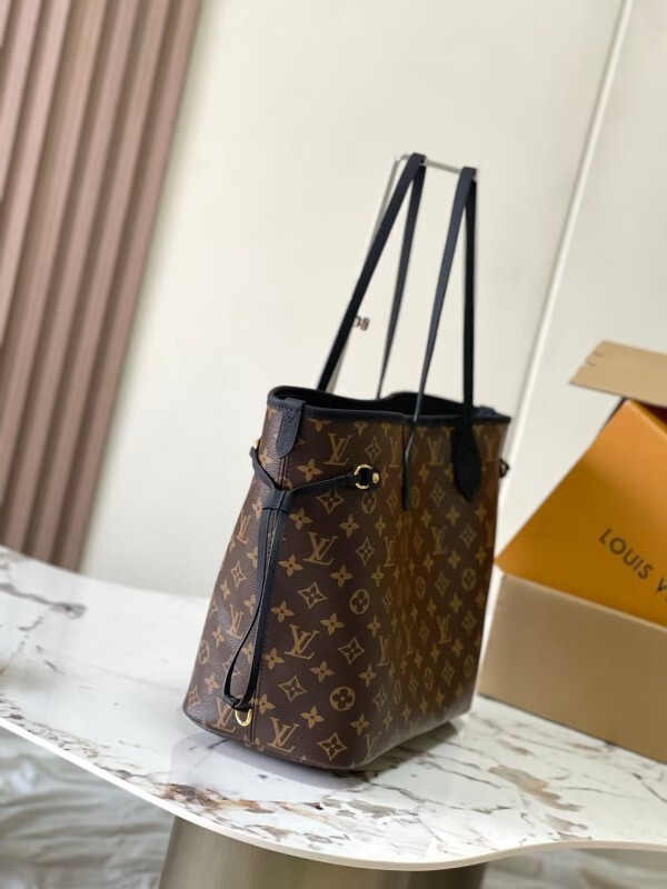 LV Neverfull Inside Out