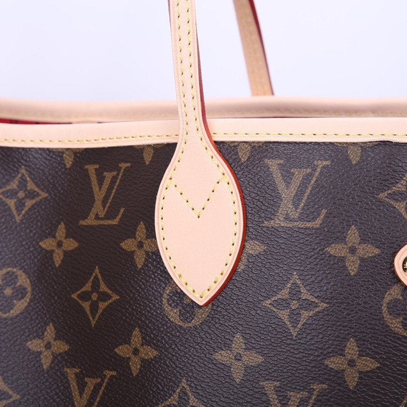 l0vis Vvtt0n neverfull bandoulière inside out mm