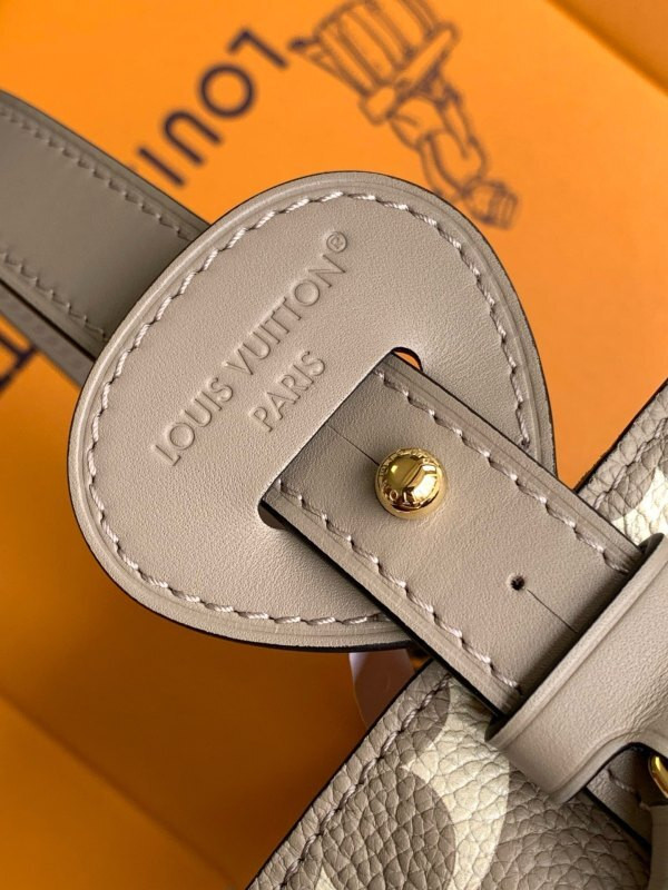 l0vis Vvtt0n m13045 all in bb bag