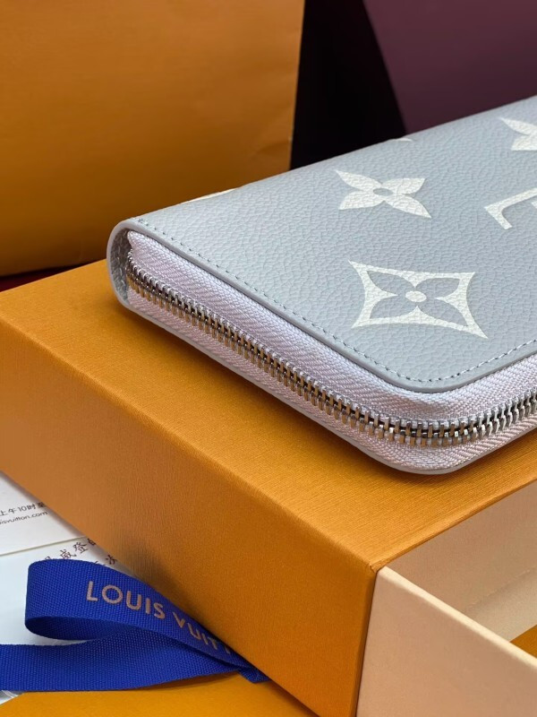 LV Zippy Wallet Monogram Empreinte Leather
