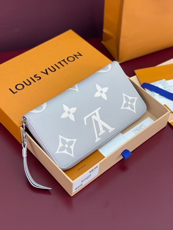 LV Zippy Wallet Monogram Empreinte Leather