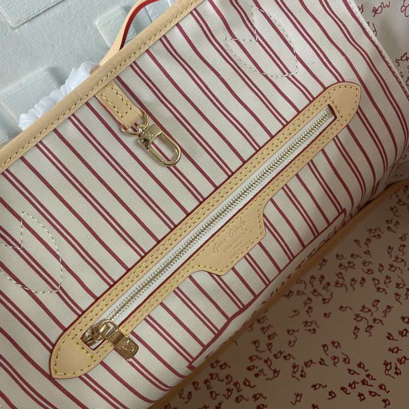 LV NEVERFULL PM TOTE BAG