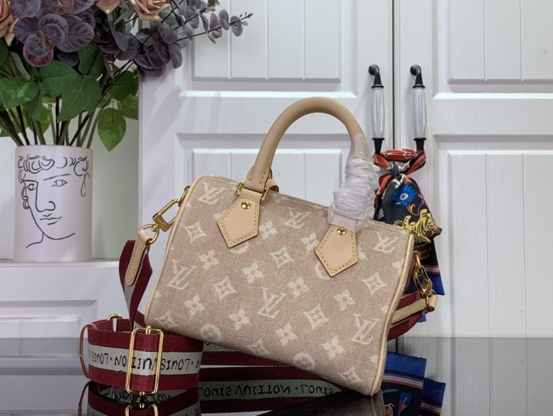 LV SPEEDY BANDOULIÈRE 20