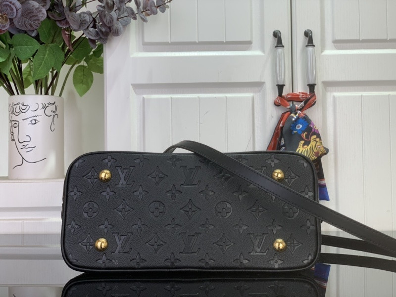 l0vis Vvtt0n alma bb bag