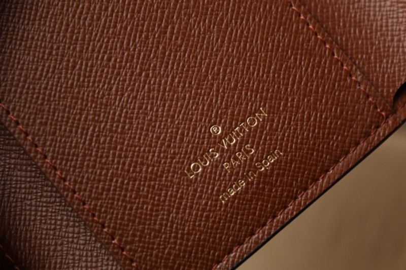 LV Wallet (Lining:Brown)