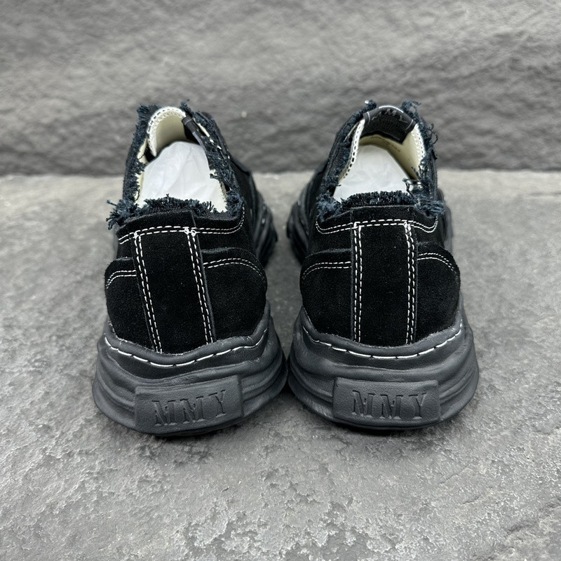 Ma1s0n mihara sneakers