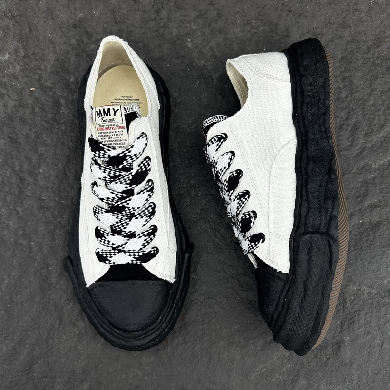 Ma1s0n mihara sneakers