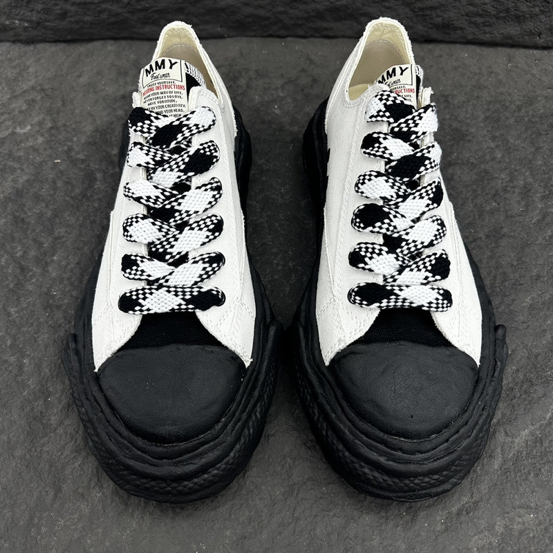 Ma1s0n mihara sneakers
