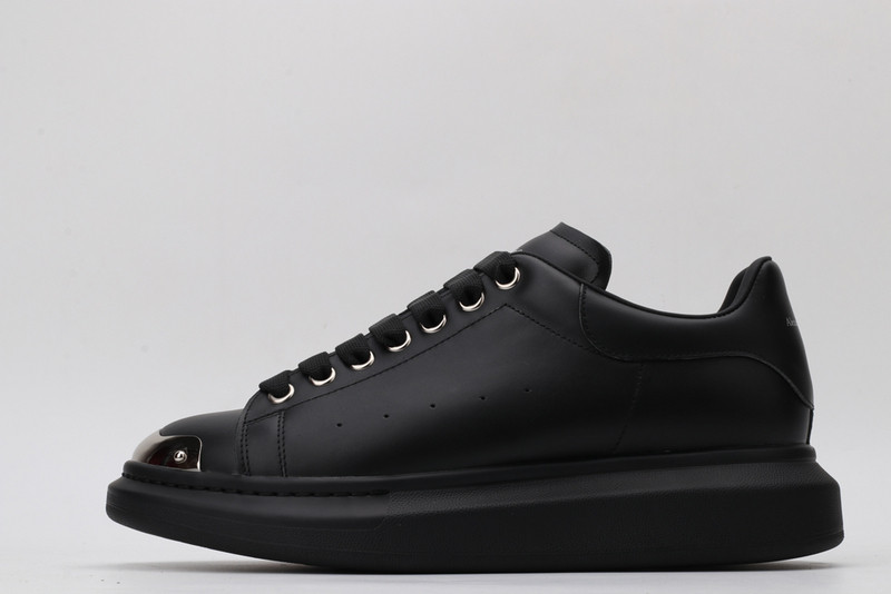 ALEXANDER MCQUEEN SNEAKER