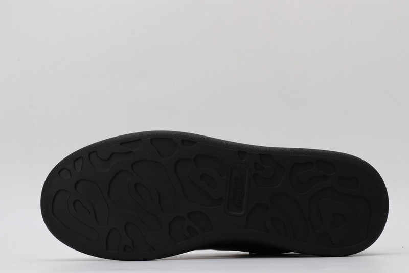 ALEXANDER MCQUEEN SNEAKER